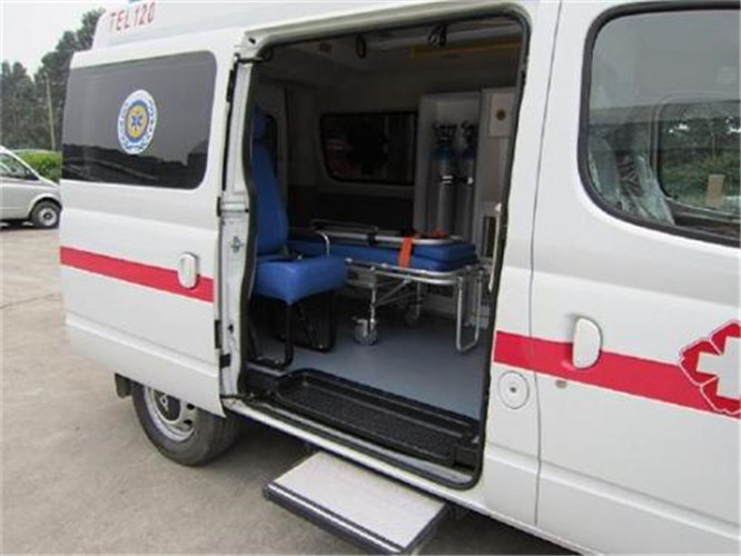 通城救护车出租服务案例7